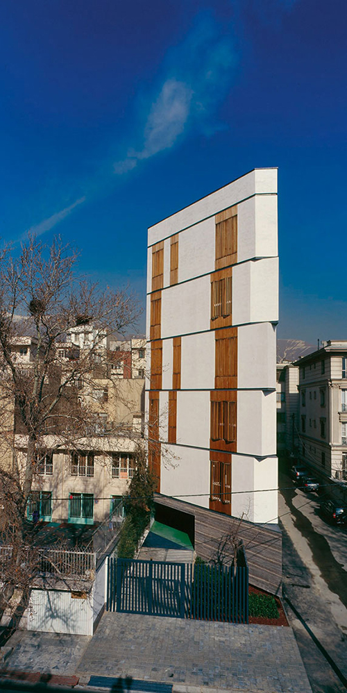ساختمان مسکونی چیذری / رتبه اول جایزه معمار 93 در بخش مسکونی