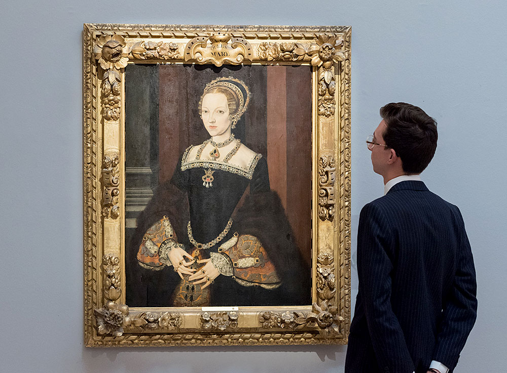 فروش پرتره ملکه انگلیس چهار برابر تخمین در Sotheby