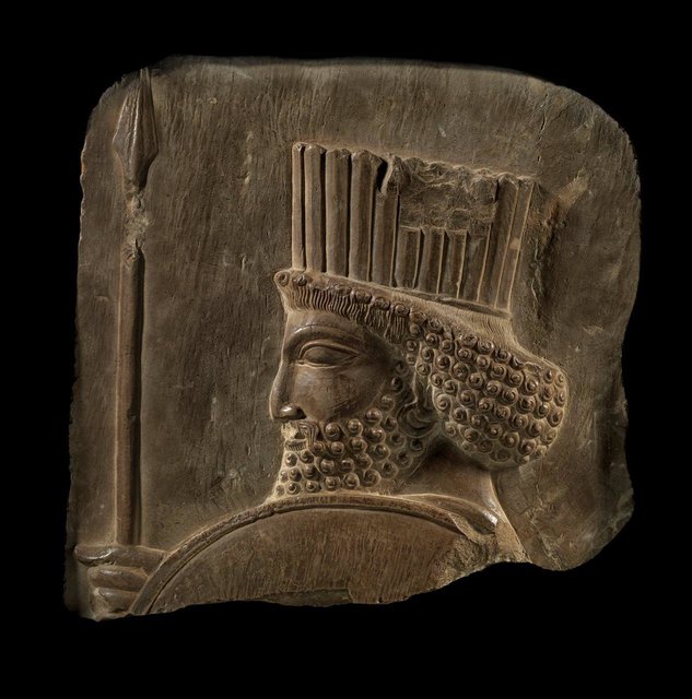داستان ۸۰ سال سرگشتگی مجسمه ایرانی در غرب