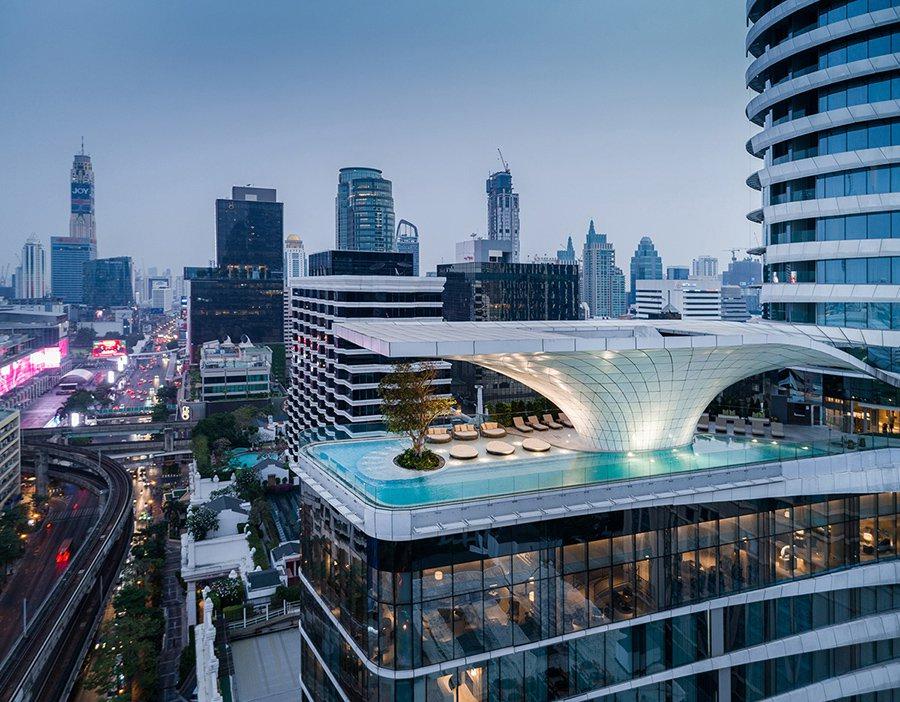 LUXURIOUS ROOFTOP SWIMMING POOL IN THAILAND