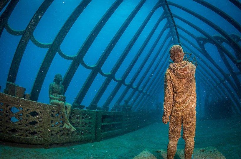 نگاهی بر موزه هنرهای زیر آب (MOUA)
