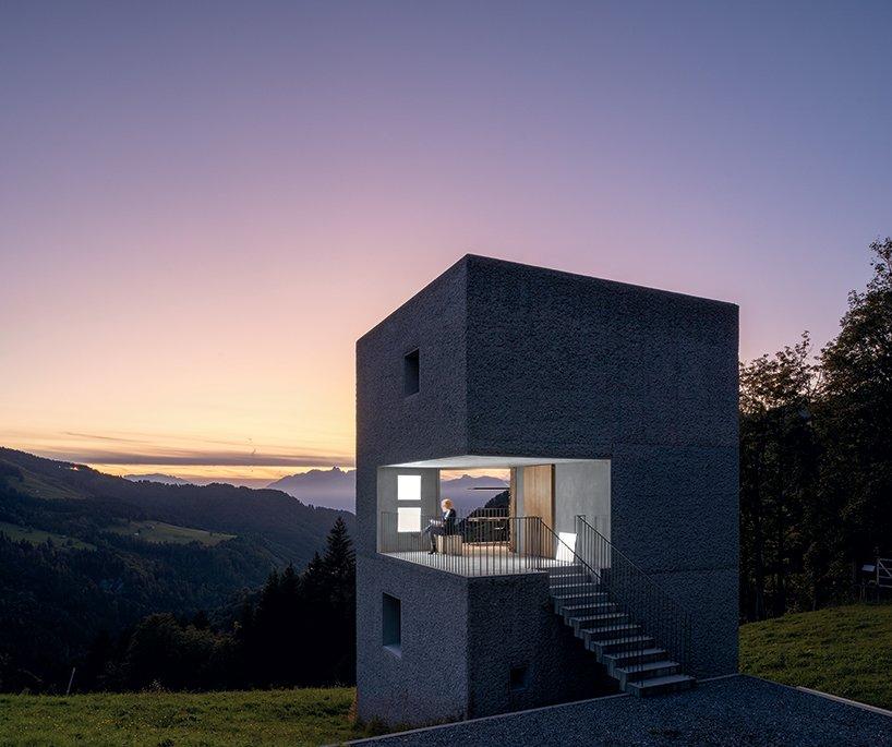 زمینه های نور frameless zumtobel با انعطاف پذیر متناسب با فضای داخلی